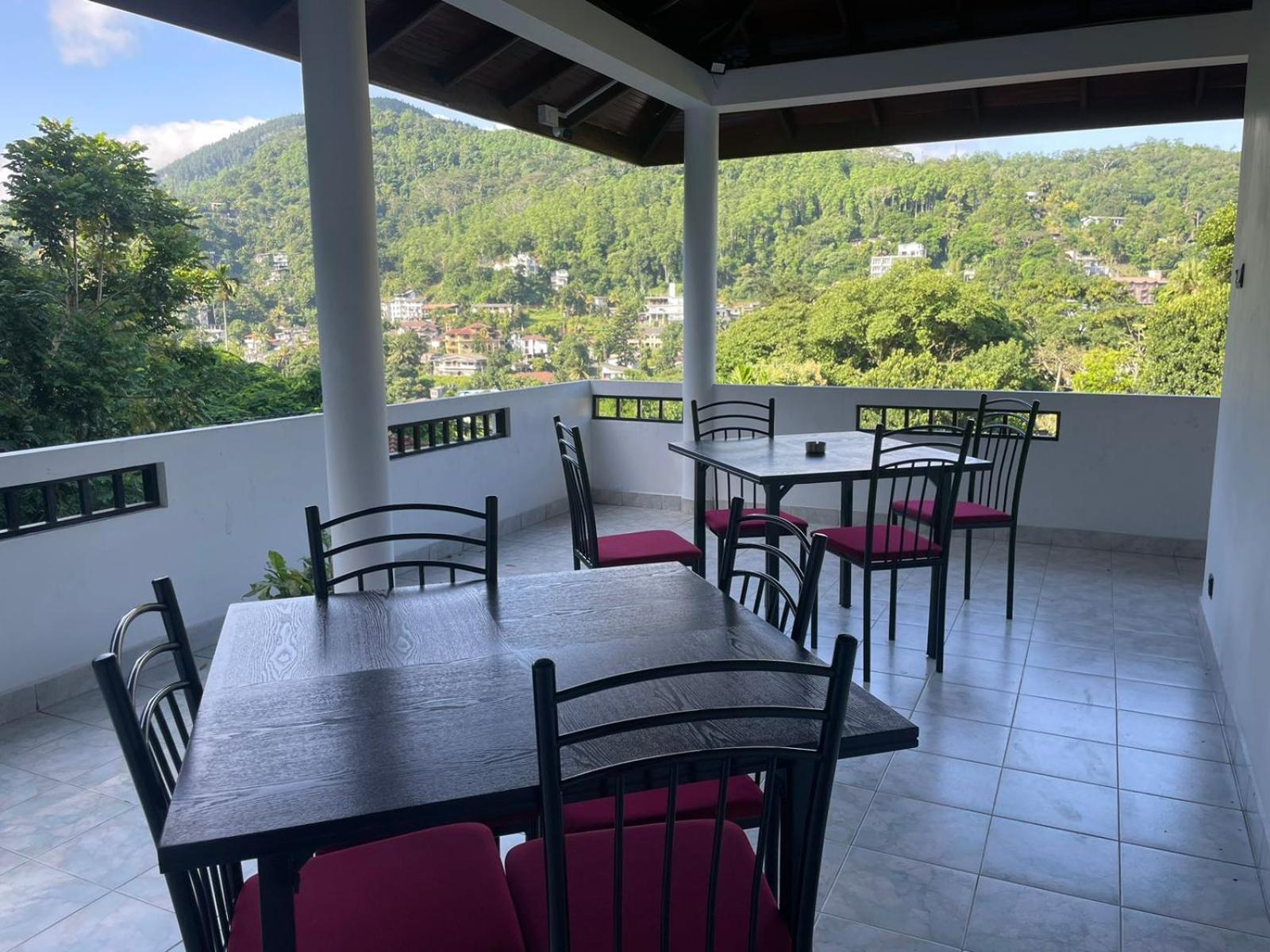Villa Nine Kandy Luaran gambar