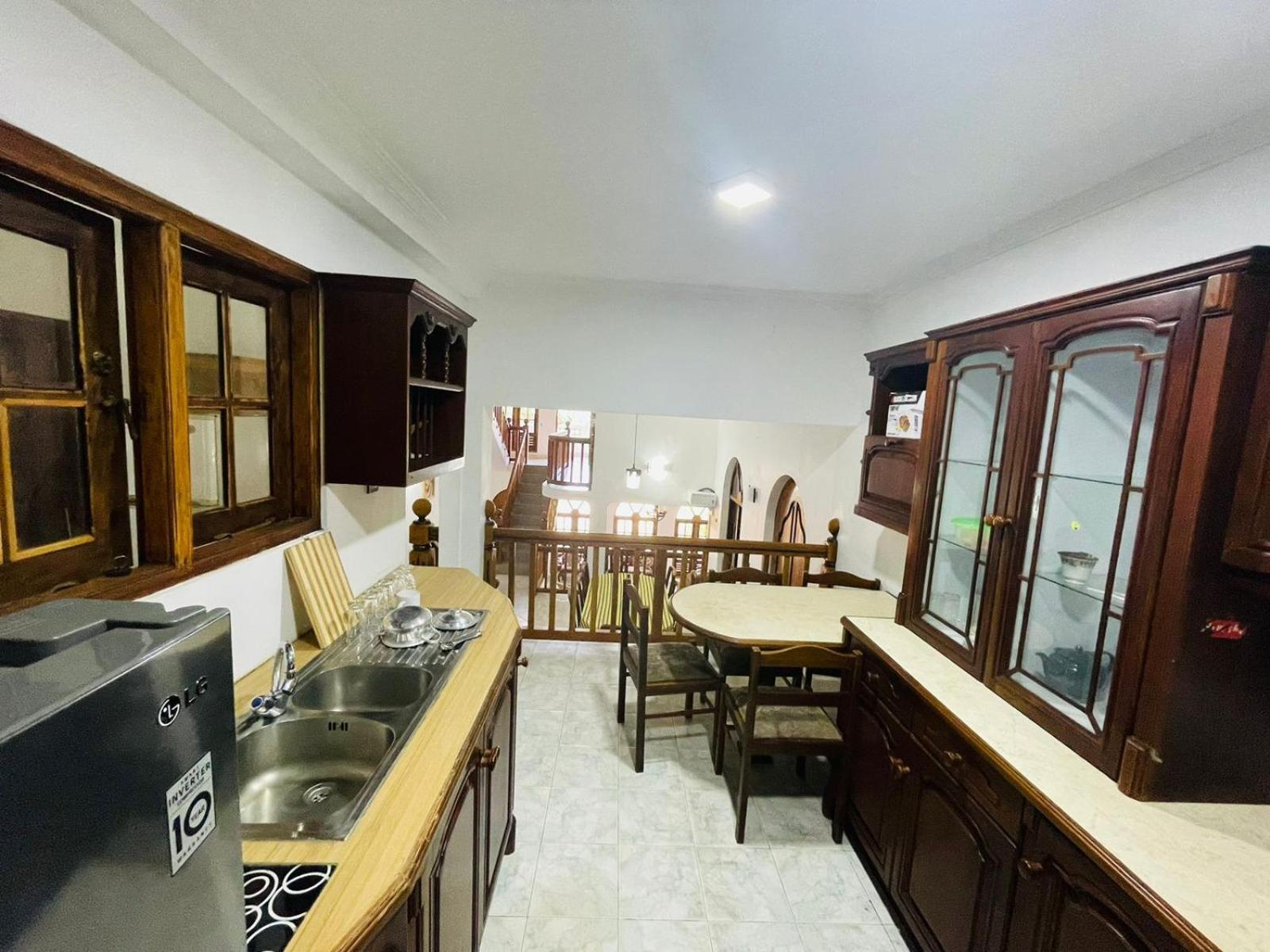 Villa Nine Kandy Luaran gambar