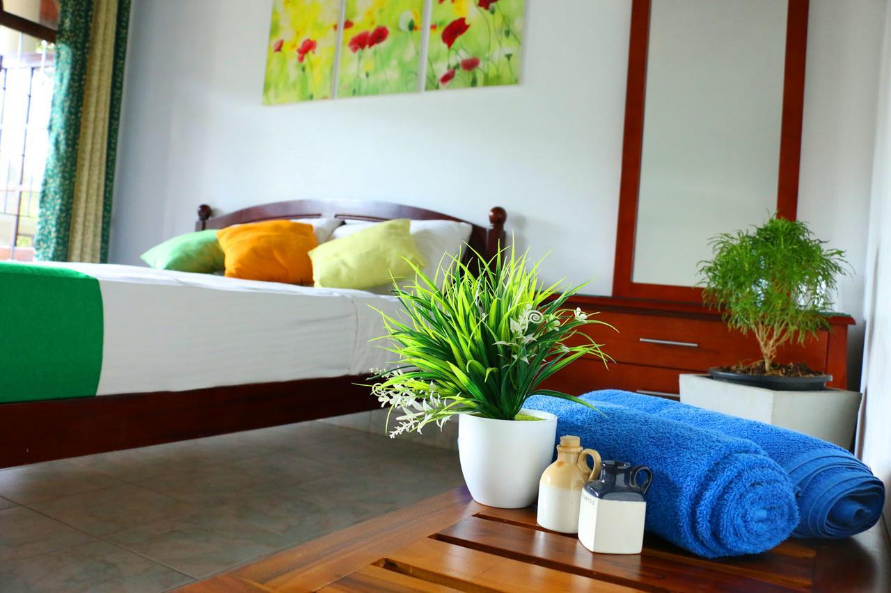 Villa Nine Kandy Luaran gambar